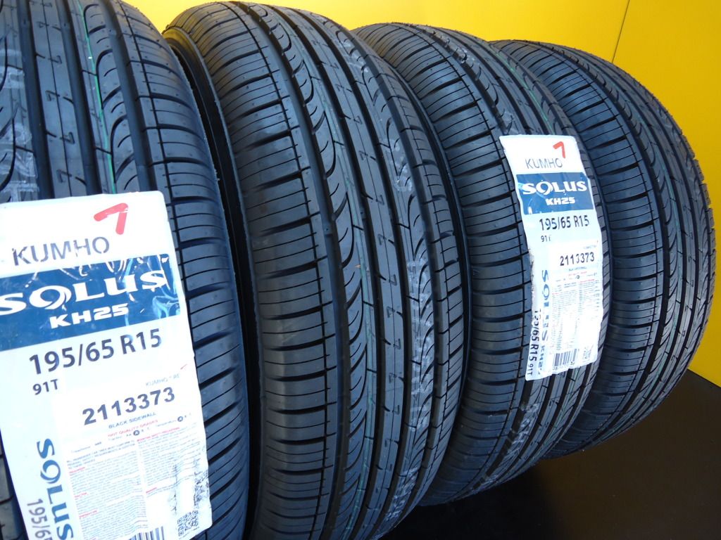 New Tires Kumho Solus KH25 195 65 15 100 New 1100